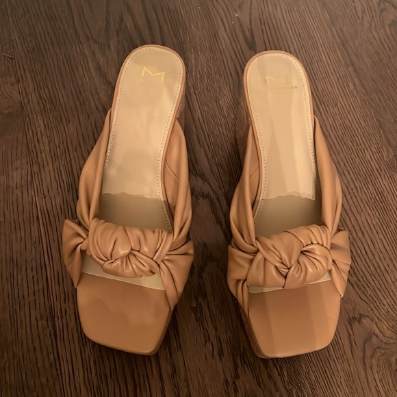 Brand New Never worn leather open toe clogs - Picture 2 of 3